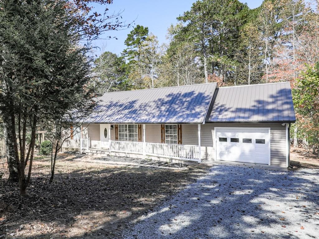 3 bedroom, 2 bathroom single family residence sold at 176 Matrix Lane, Ellijay, GA 30540