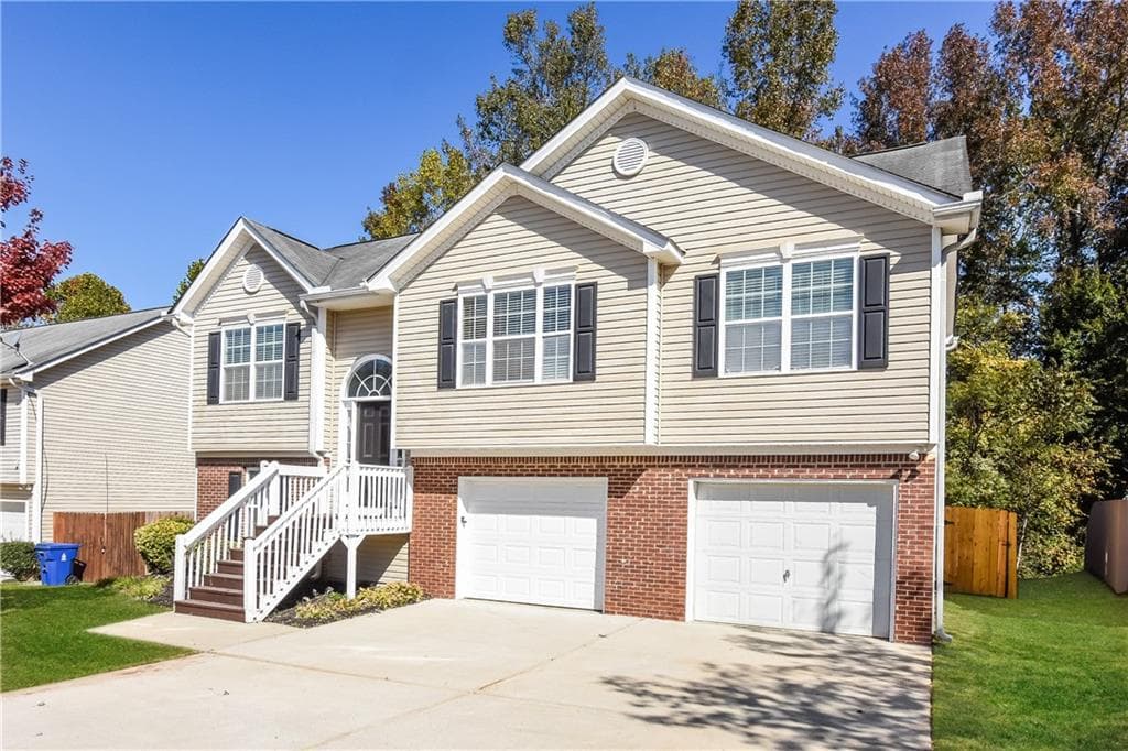 4 bedroom, 3 bathroom, 1,550 sq ft single family residence sold at 132 Remington Place Drive, Dallas, GA 30157
