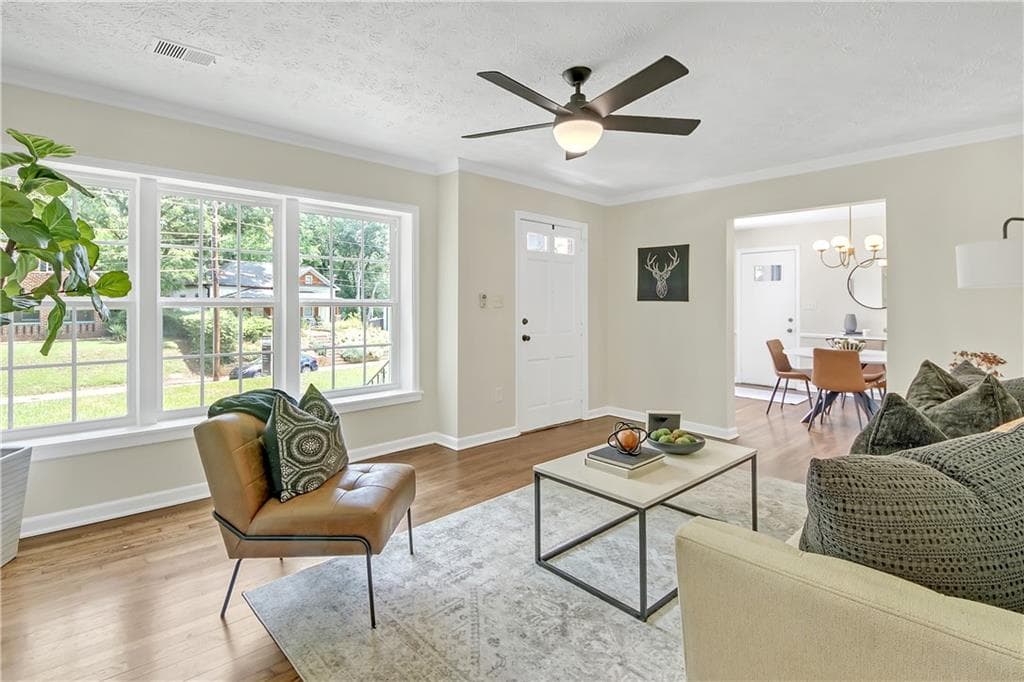 3 bedroom, 2 bathroom, 1,950 sq ft single family residence sold at 927 Westmont Road, Atlanta, GA 30311
