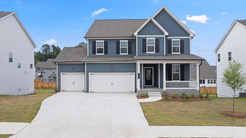 4 bedroom, 3 bathroom, 2,900 sq ft single family residence sold at 41 Meadow View Loop, Dallas, GA 30132