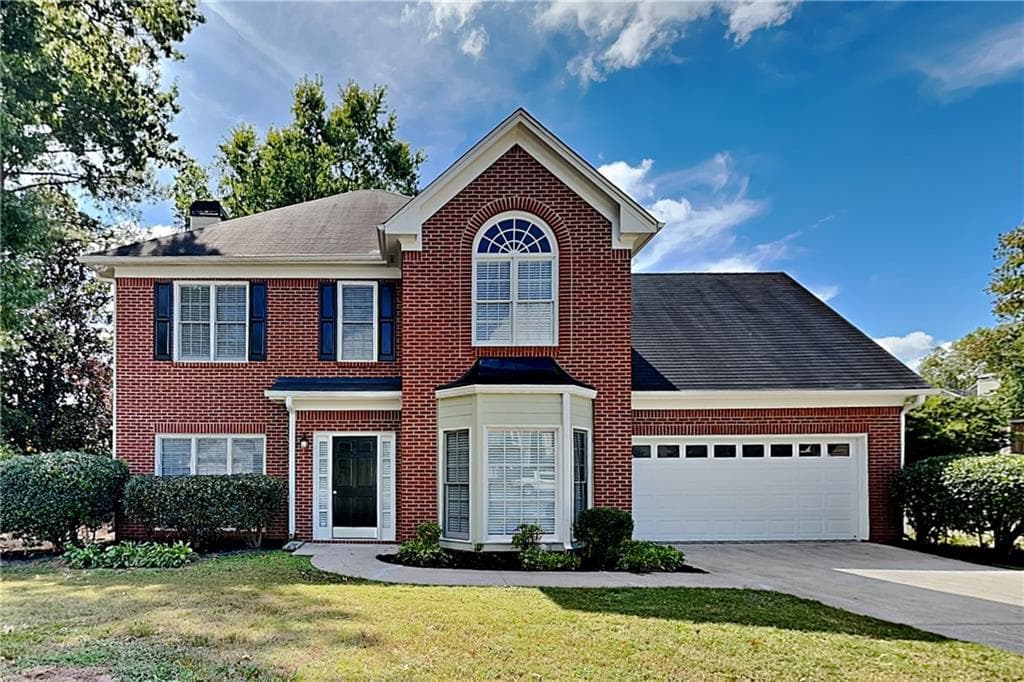 5 bedroom, 3 bathroom, 1,872 sq ft single family residence sold at 10655 Victory Gate Drive, Alpharetta, GA 30022