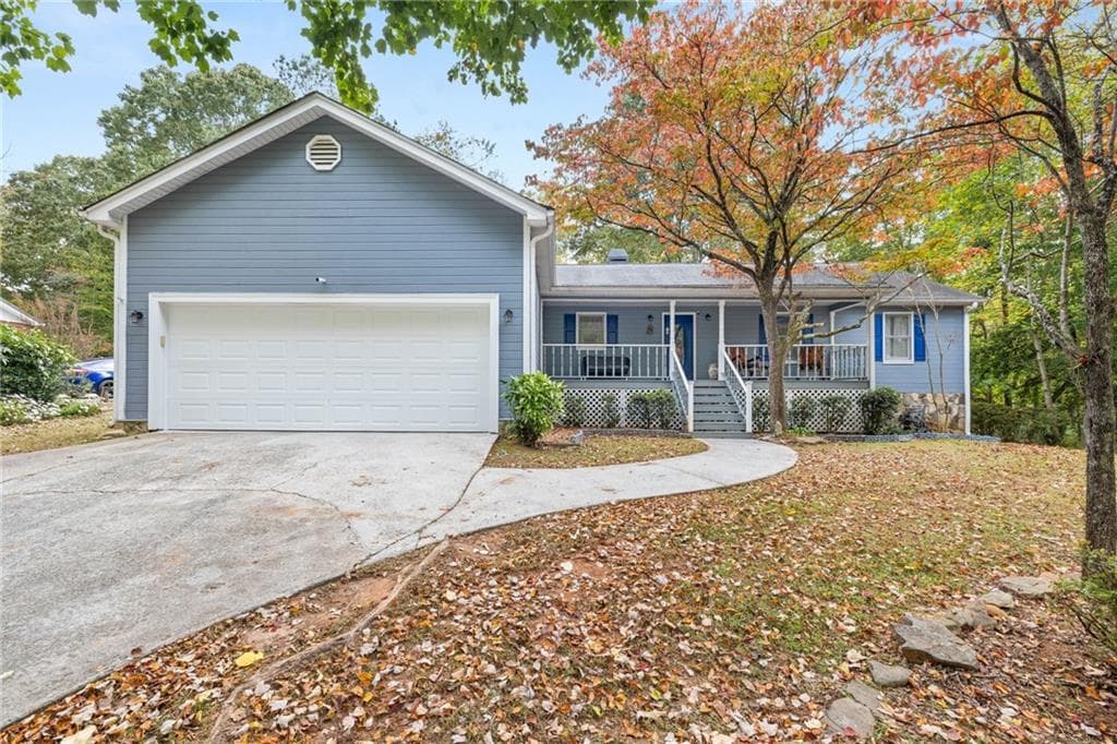 3 bedroom, 2 bathroom, 1,627 sq ft single family residence sold at 5671 Pipsissewa Drive, Flowery Branch, GA 30542