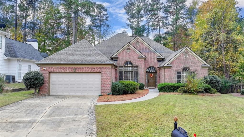 4 bedroom, 3 bathroom, 2,785 sq ft single family residence sold at 5150 Gladstone Parkway, Suwanee, GA 30024