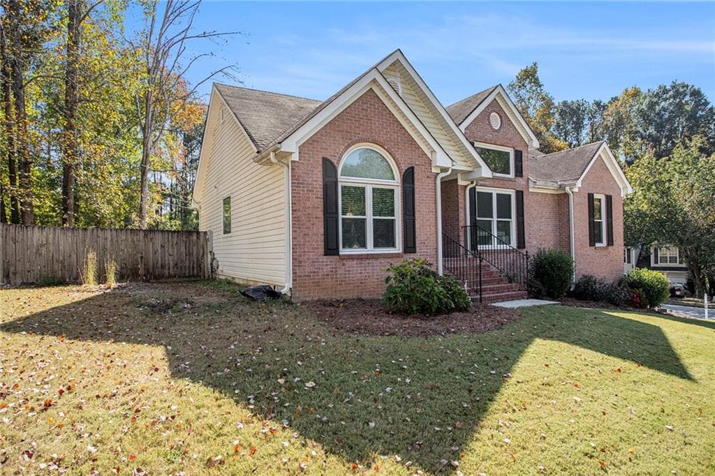 866 Simon Ive Drive, Lawrenceville, GA 30045 — most recent listing photo