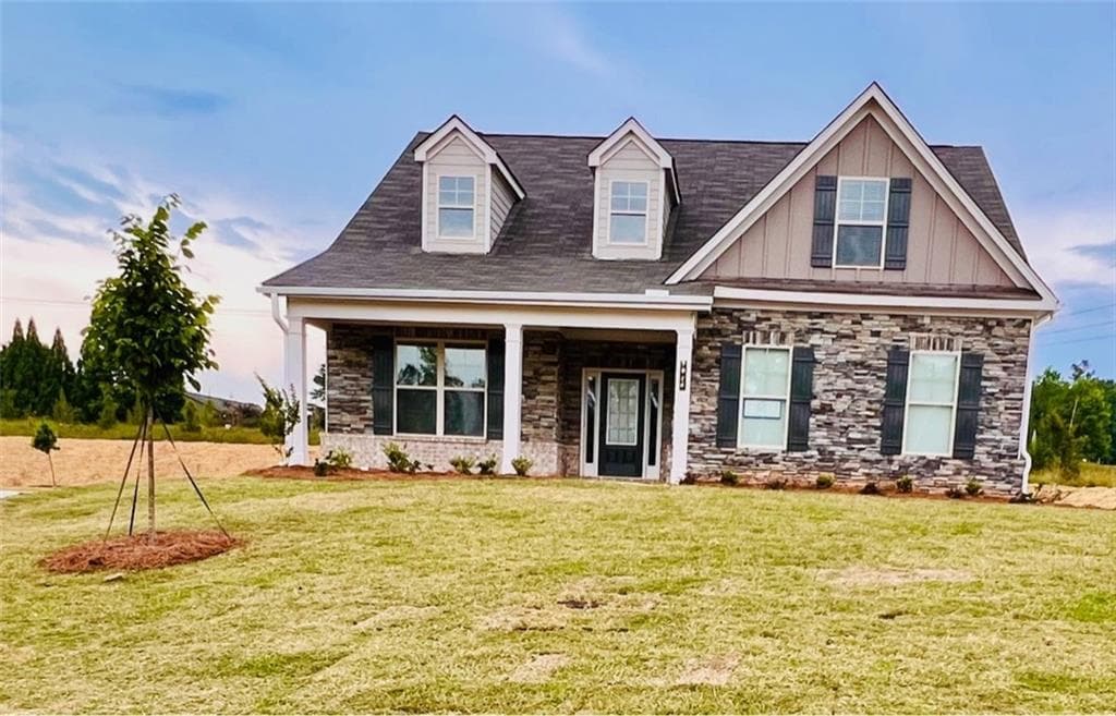 4 bedroom, 3 bathroom single family residence sold at 3940 Foxdale Lane, Cumming, GA 30028
