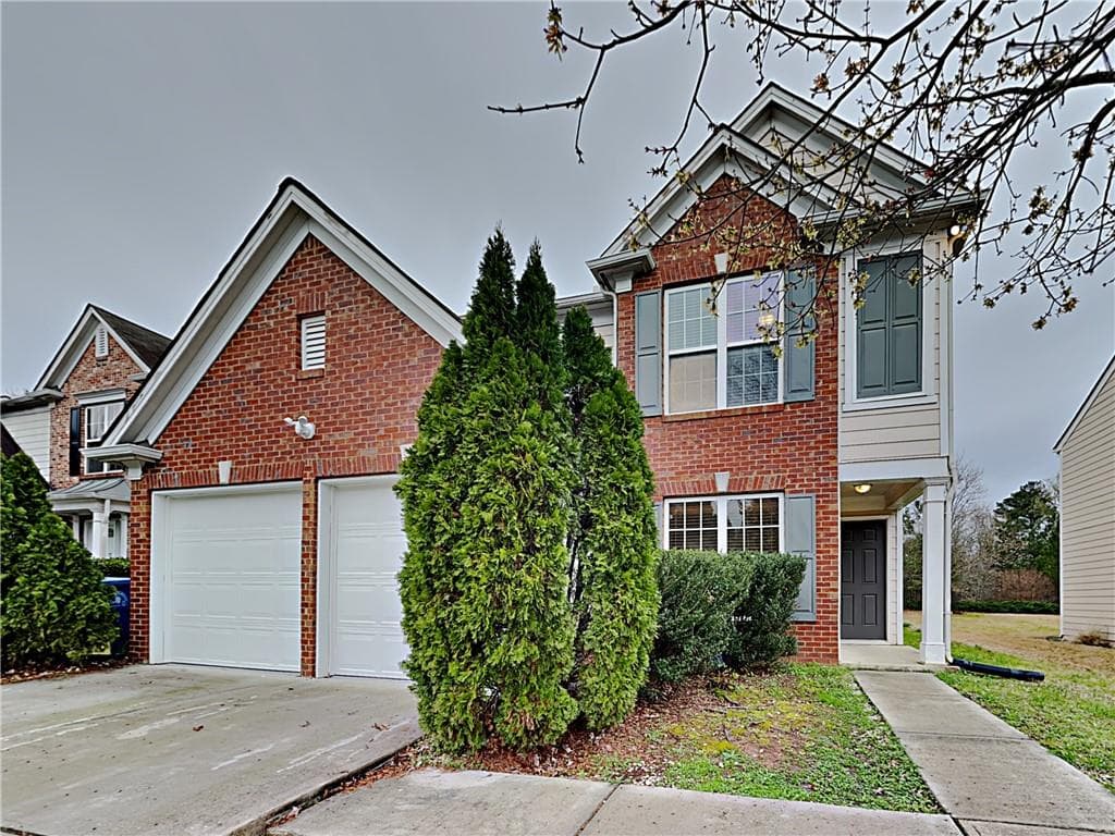 3 bedroom, 3 bathroom, 2,011 sq ft single family residence sold at 3293 Saville Street, Atlanta, GA 30331