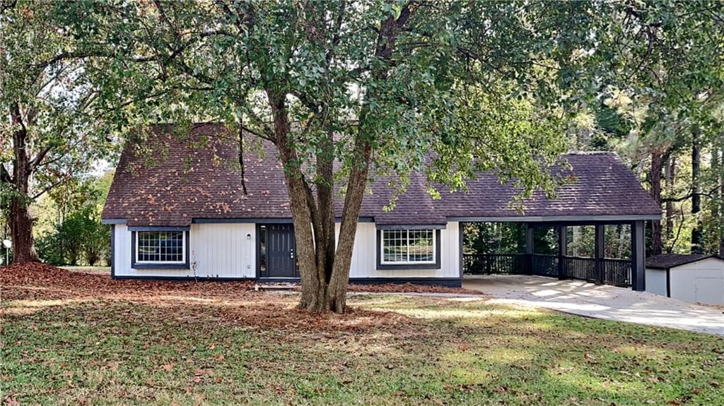 3 bedroom, 2 bathroom single family residence sold at 103 Autumn Way, Stockbridge, GA 30281