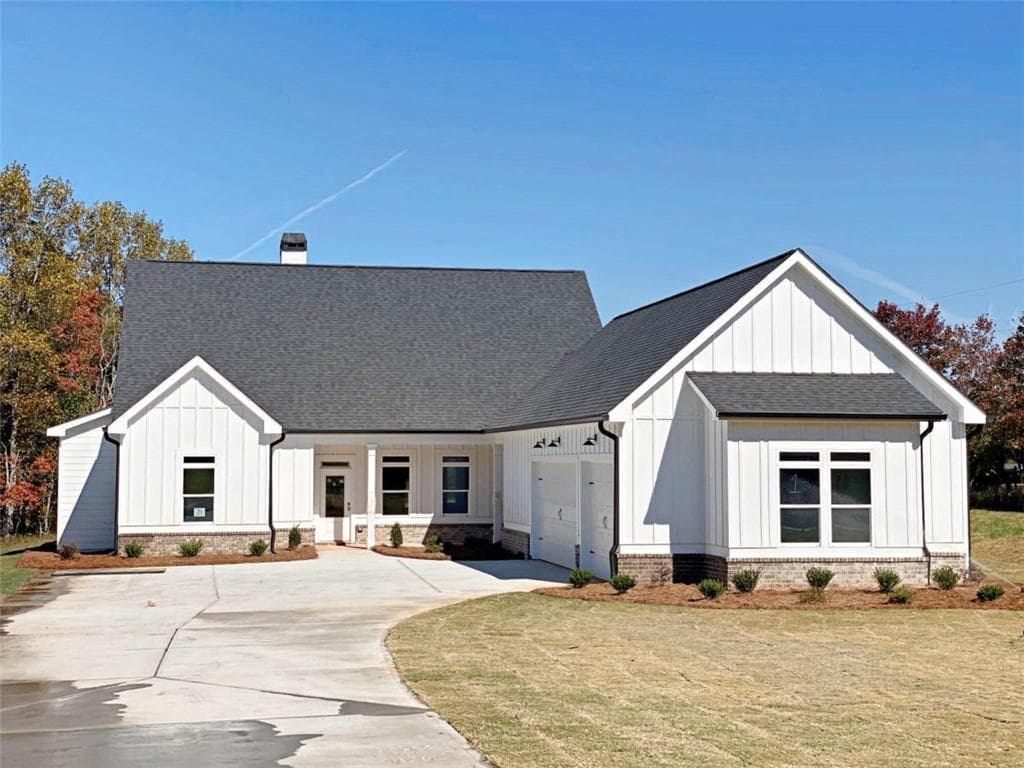 4 bedroom, 3 bathroom single family residence sold at 524 Smith Mill Road, Winder, GA 30680