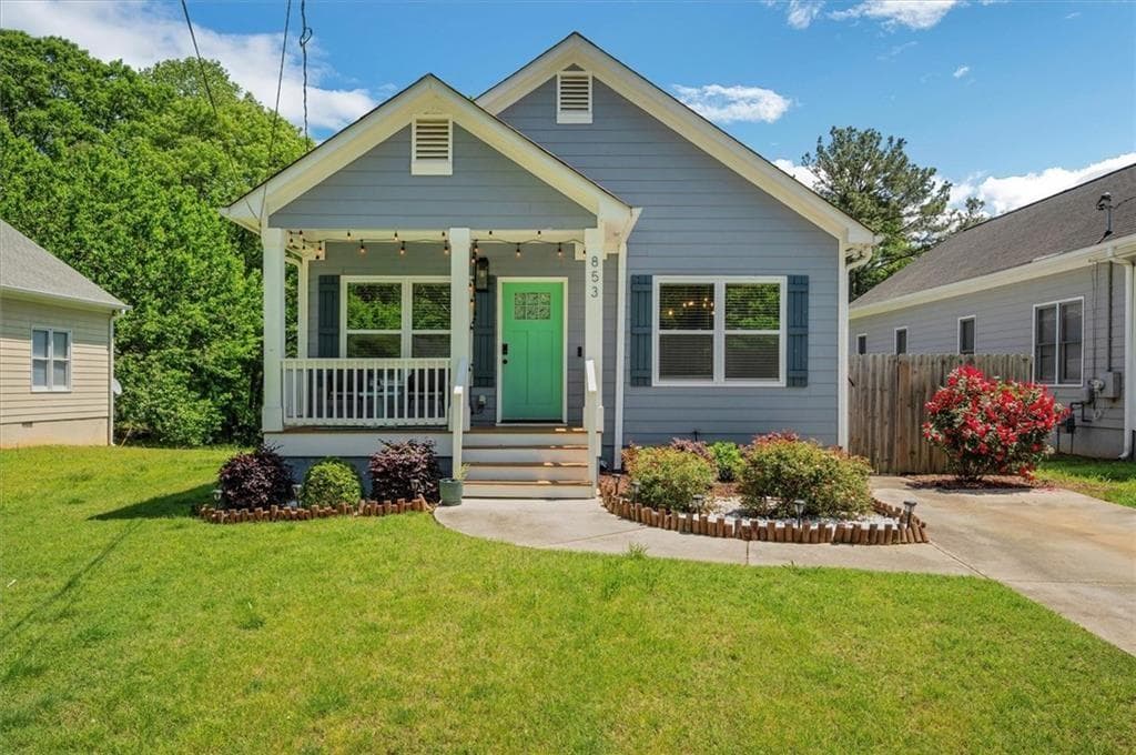 3 bedroom, 2 bathroom, 1,400 sq ft single family residence sold at 853 Margaret Place, Atlanta, GA 30318