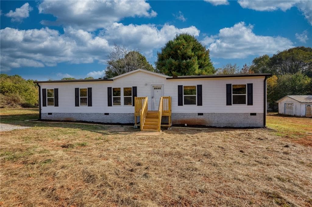 4 bedroom, 2 bathroom single family residence sold at 5752 Hancock Drive, Social Circle, GA 30025