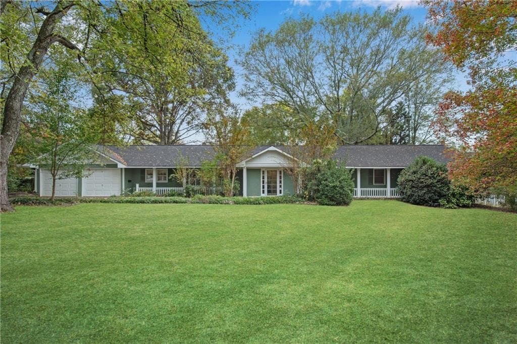 3 bedroom, 2 bathroom, 1,994 sq ft single family residence sold at 1395 Mid Broadwell Road, Alpharetta, GA 30004