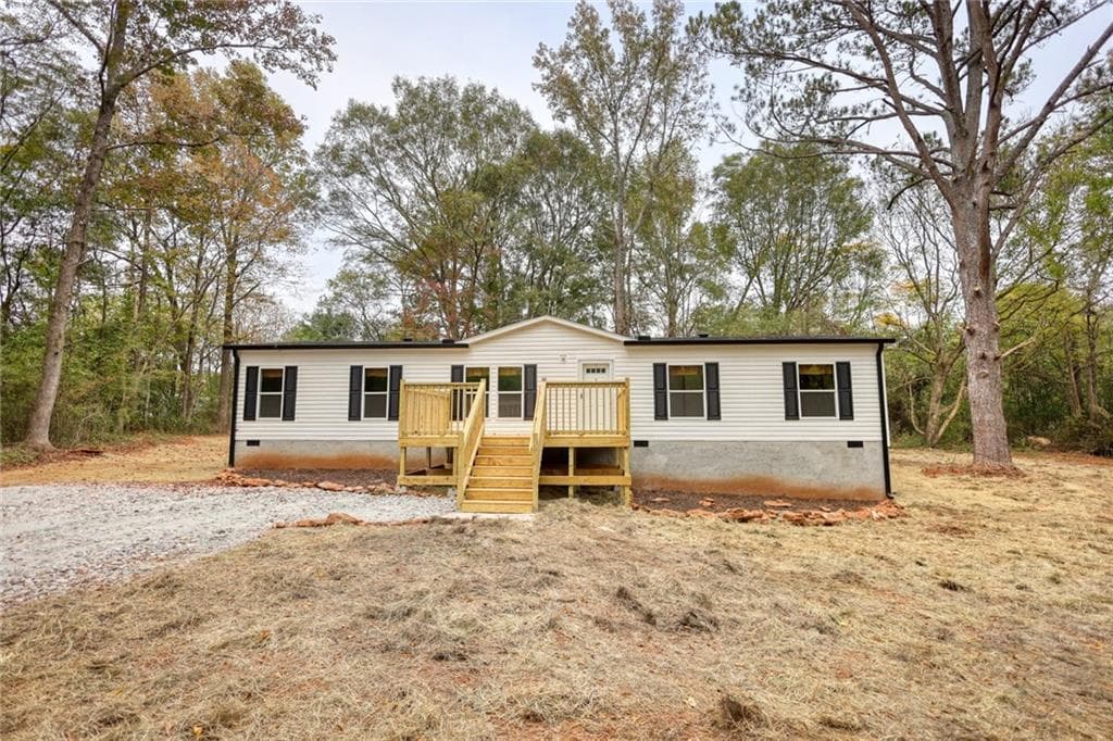 4 bedroom, 2 bathroom single family residence sold at 2253 Cole Drive, Social Circle, GA 30025