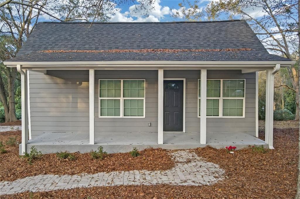 3 bedroom, 2 bathroom single family residence sold at 1815 RIVER Street, Conyers, GA 30012