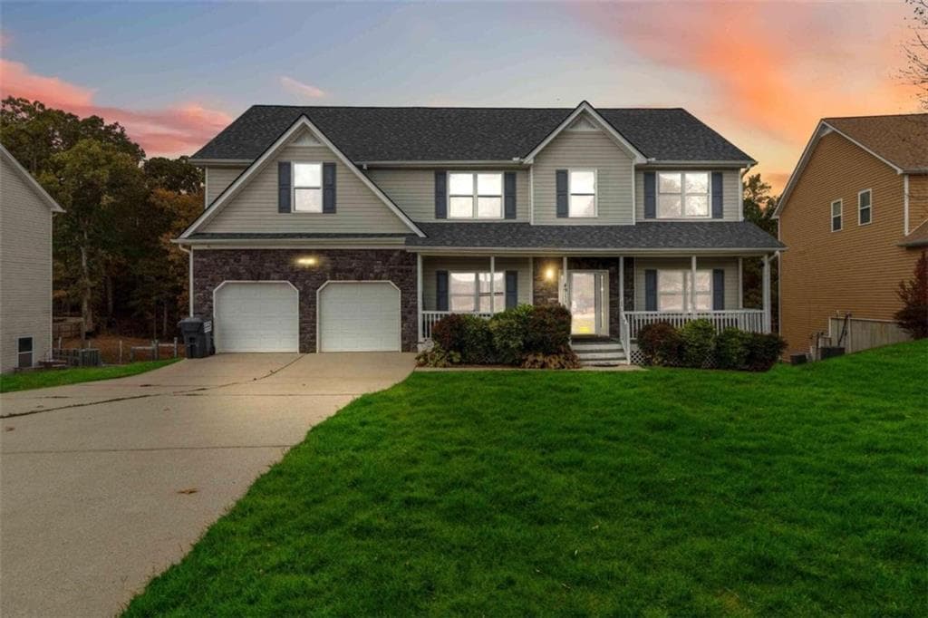6 bedroom, 4 bathroom single family residence sold at 4911 Crinklepoint Court, Douglasville, GA 30134