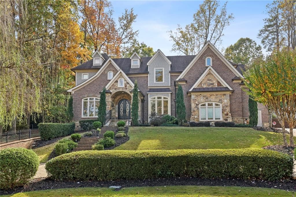 6 bedroom, 8 bathroom, 7,343 sq ft single family residence sold at 2140 Meadowcliff Drive, Atlanta, GA 30345