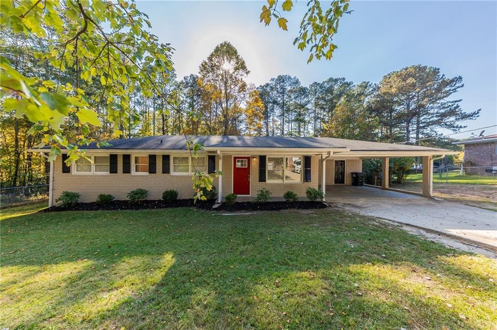 3 bedroom, 2 bathroom, 1,195 sq ft single family residence sold at 160 Cross Creek Parkway, Dallas, GA 30157