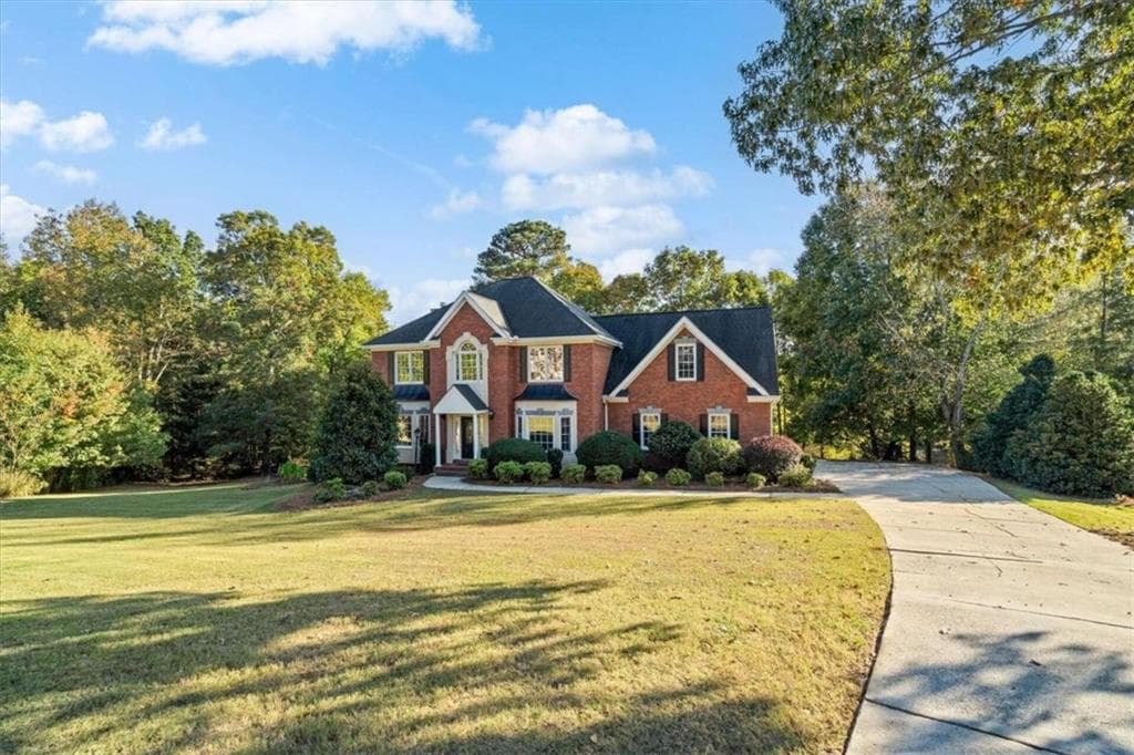 5 bedroom, 4 bathroom, 4,368 sq ft single family residence sold at 3105 Cherry Tree Walk, Douglasville, GA 30135