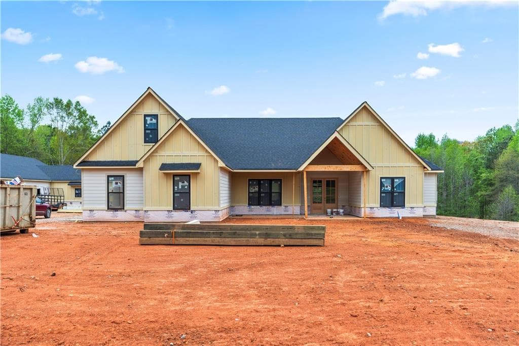4 bedroom, 4 bathroom single family residence sold at 3337 Horsley Mill Road, Carrollton, GA 30116