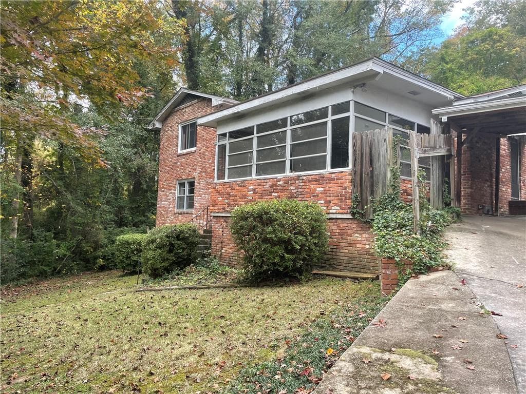 4 bedroom, 2 bathroom, 1,930 sq ft single family residence sold at 2338 Greenglade Road, Atlanta, GA 30345
