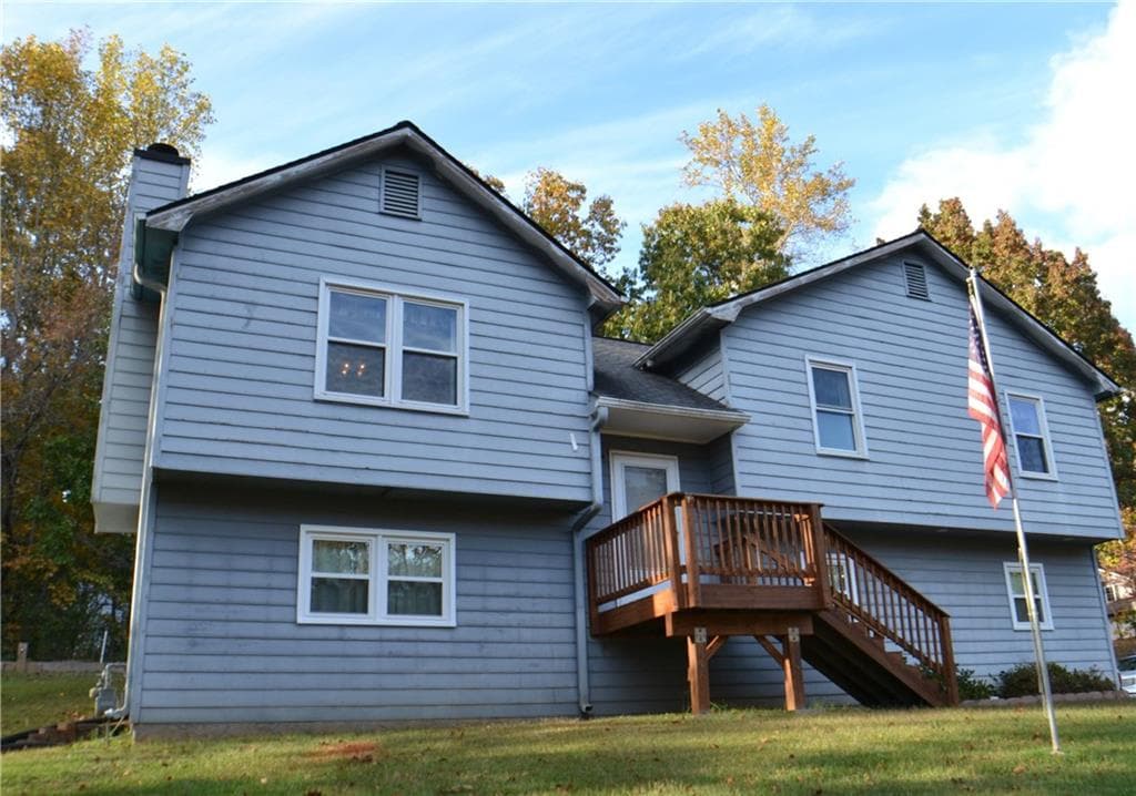3 bedroom, 2 bathroom, 1,256 sq ft single family residence sold at 110 Davis Mill Drive, Dallas, GA 30157