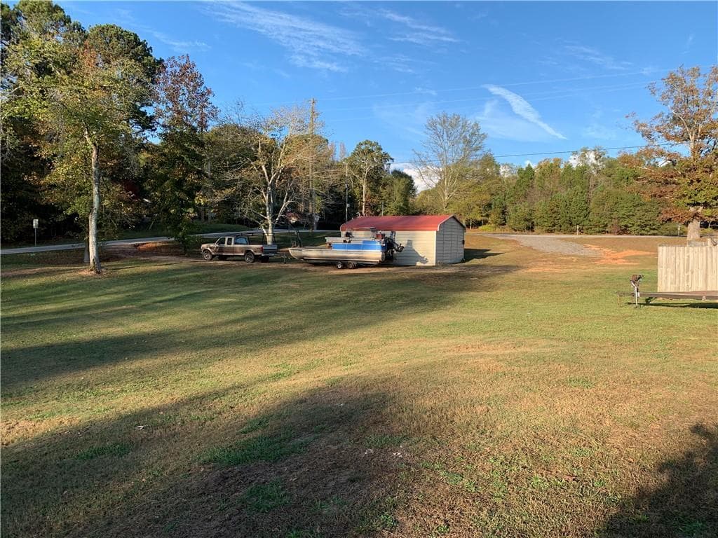 2 bedroom, 2 bathroom mobile home sold at 2906 Fork Road, Gainesville, GA 30506