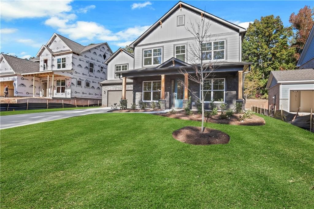 5 bedroom, 5 bathroom single family residence sold at 7004 Manchester Drive, Flowery Branch, GA 30542