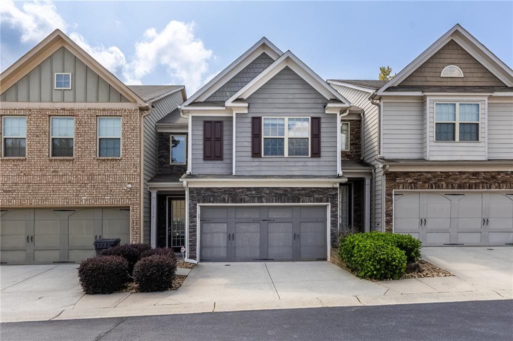 3 bedroom, 3 bathroom, 1,921 sq ft townhouse sold at 2194 Spicy Pine Lane, Lawrenceville, GA 30044