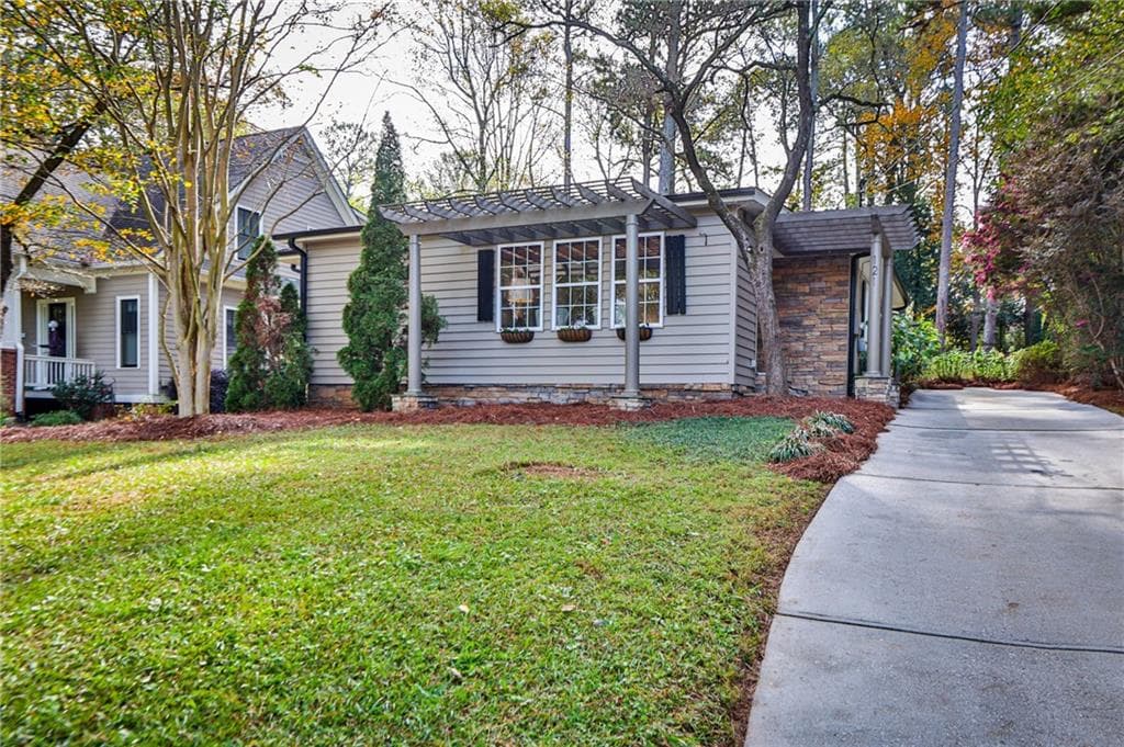 121 Park Drive, Decatur, GA 30030 — most recent listing photo