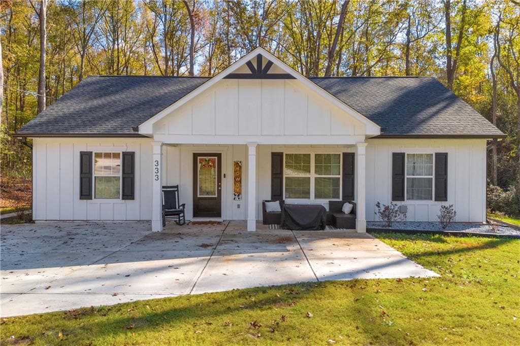 3 bedroom, 2 bathroom single family residence sold at 333 Nails Creek Crossing, Royston, GA 30662