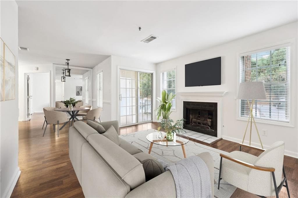 2026 River Heights Walk, Marietta, GA 30067 — most recent listing photo