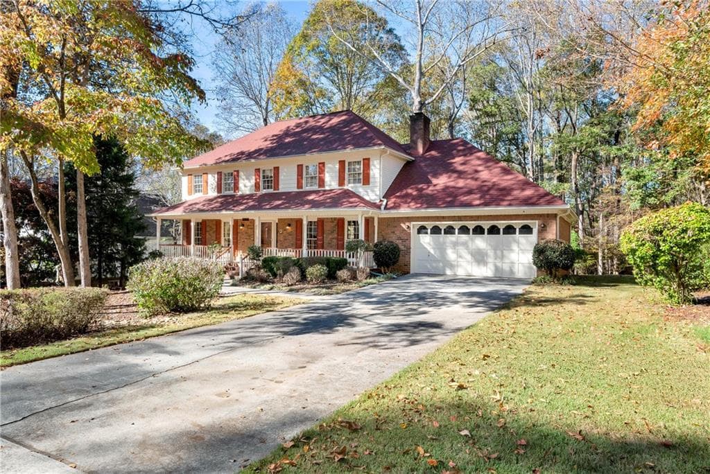 4 bedroom, 3 bathroom, 2,458 sq ft single family residence sold at 3567 Robinson Court, Lawrenceville, GA 30044