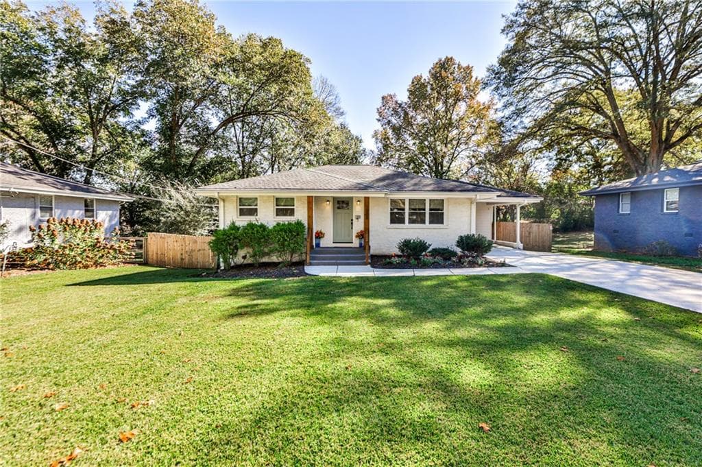 3 bedroom, 2 bathroom, 1,099 sq ft single family residence sold at 1008 Magnolia Drive, Smyrna, GA 30082