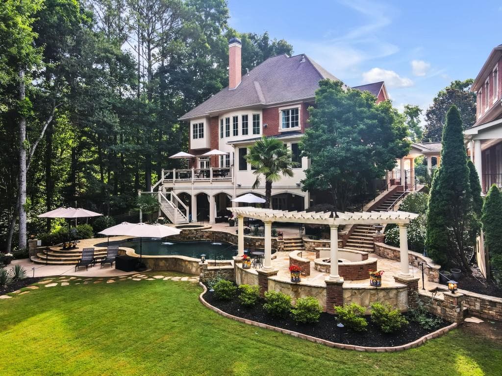 7 bedroom, 6 bathroom single family residence sold at 2034 Gold Leaf Parkway, Canton, GA 30114