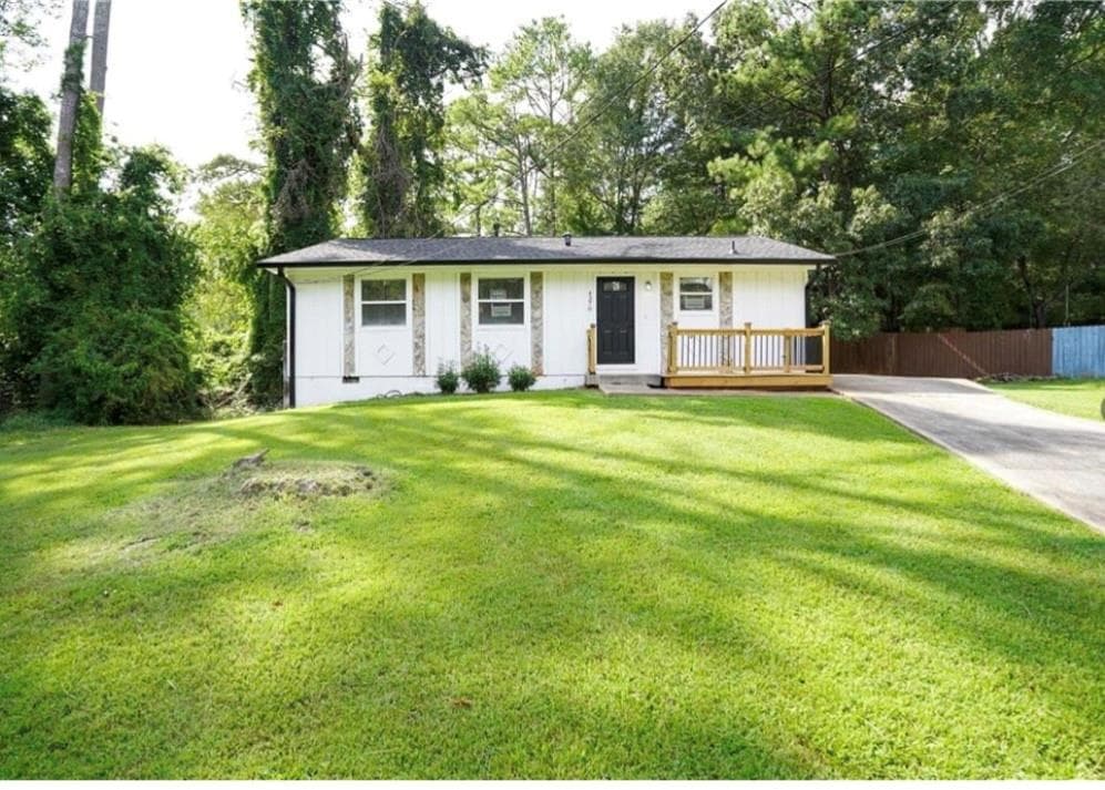 3 bedroom, 2 bathroom single family residence sold at 4370 Raven Valley Court, Decatur, GA 30035