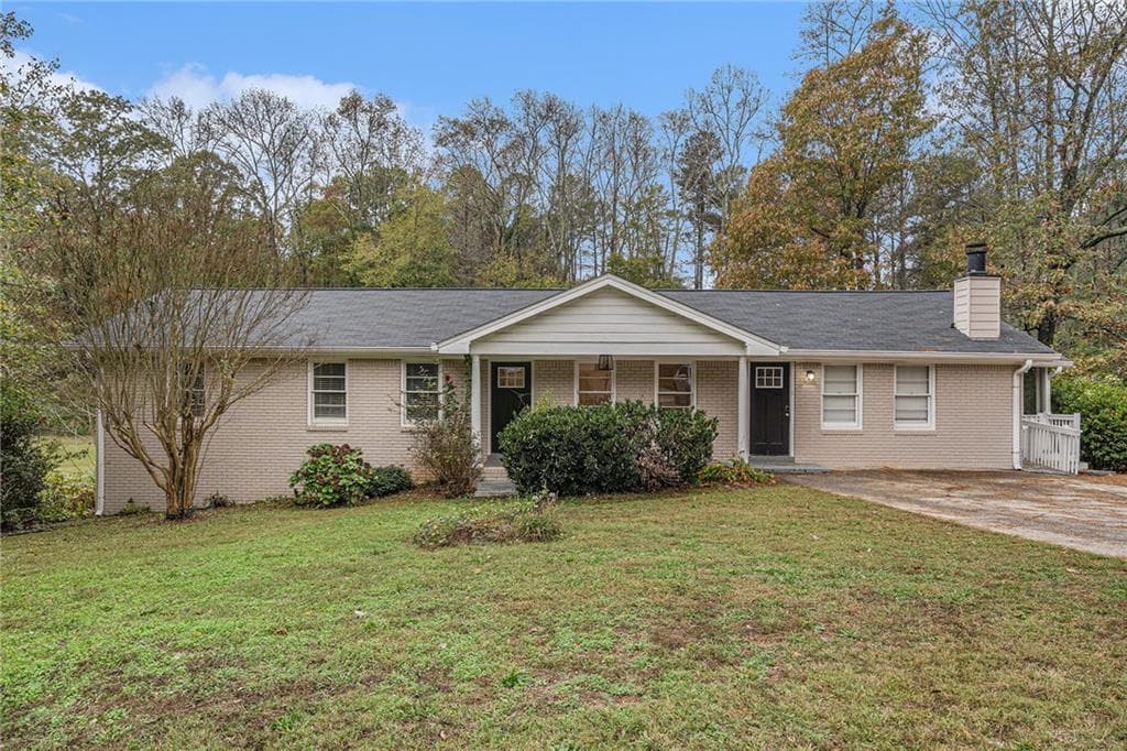 5 bedroom, 3 bathroom single family residence sold at 4230 Renda Place, Powder Springs, GA 30127