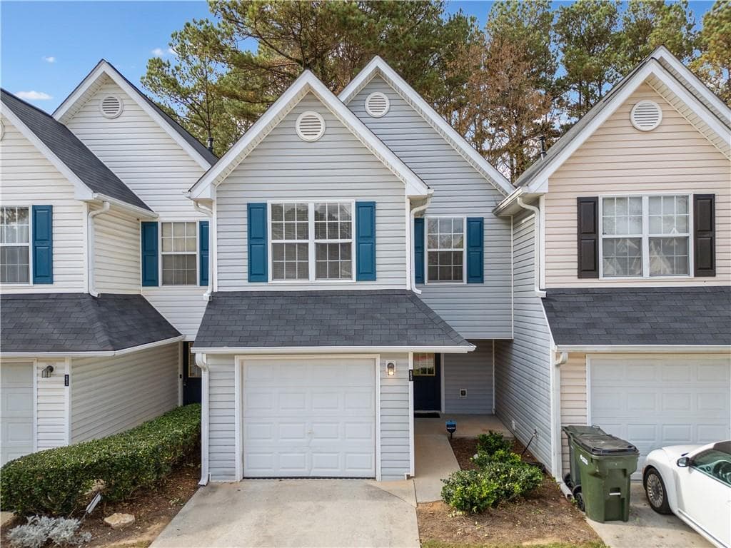 2 bedroom, 3 bathroom, 1,216 sq ft condominium sold at 6822 Gallant Circle UNIT 2, Mableton, GA 30126
