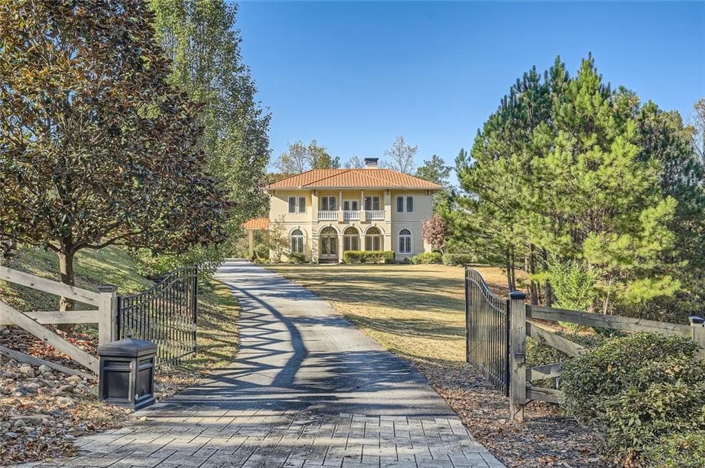 6 bedroom, 5 bathroom single family residence sold at 146 Circle Hill Drive, Dallas, GA 30132