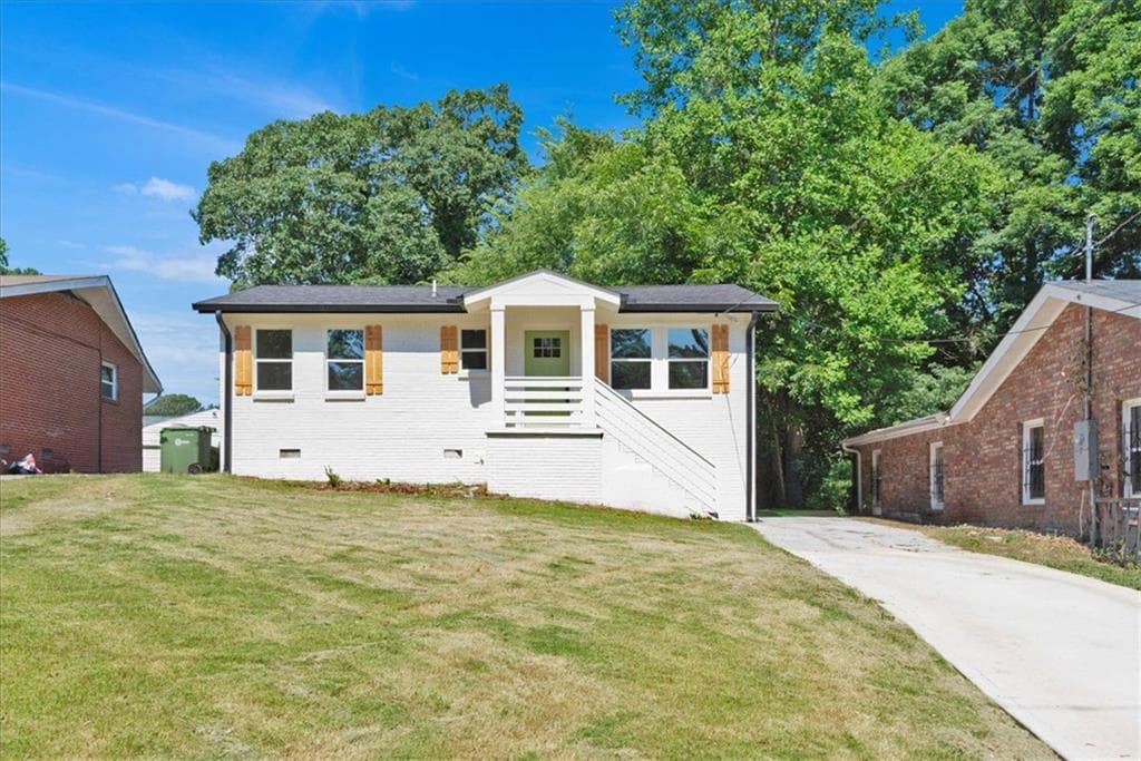 3 bedroom, 2 bathroom single family residence sold at 682 CEDAR Avenue, Atlanta, GA 30318