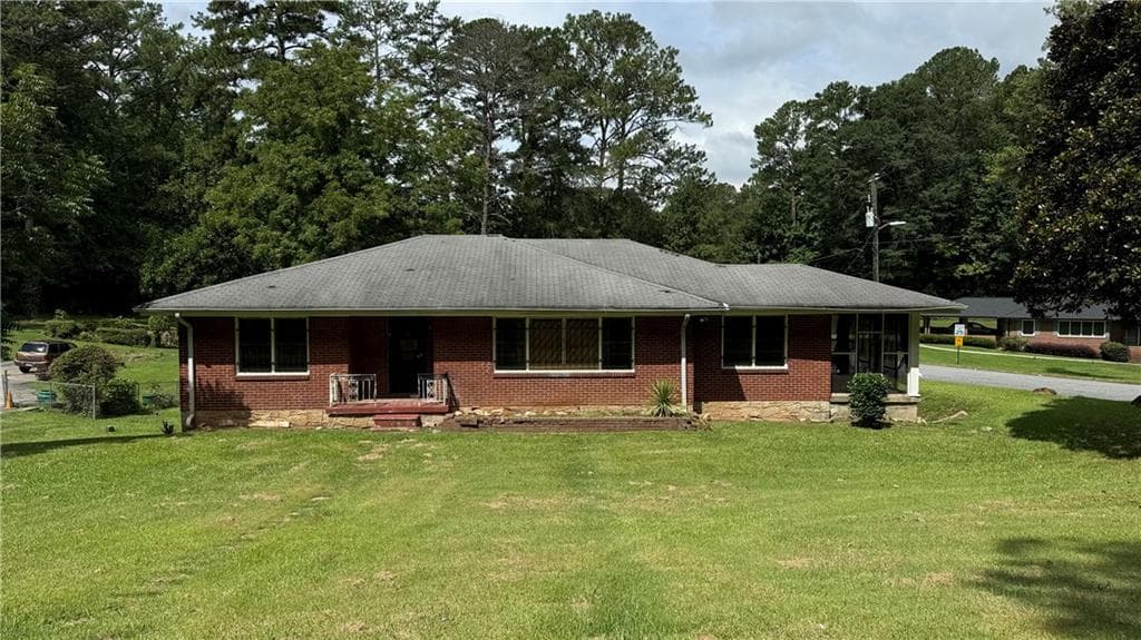 4 bedroom, 3 bathroom, 1,845 sq ft single family residence sold at 539 Lynhurst Drive, Atlanta, GA 30311