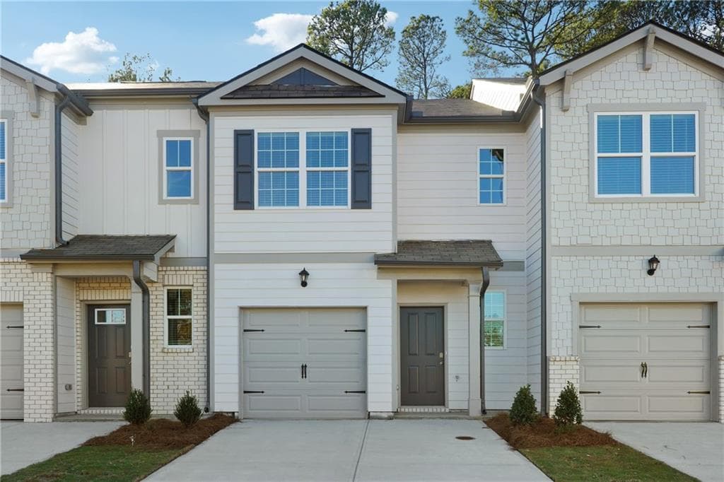 3 bedroom, 3 bathroom townhouse sold at 2292 Jamin Bend 22, Lithonia, GA 30058