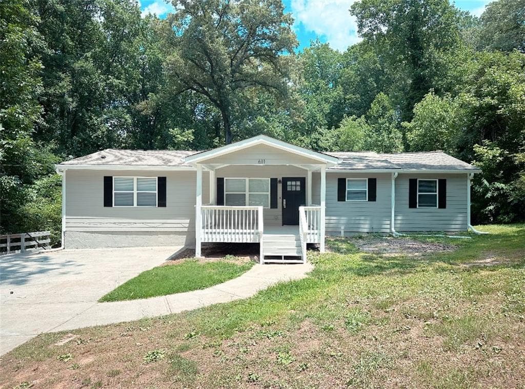 4 bedroom, 3 bathroom, 1,600 sq ft single family residence sold at 611 S Eugenia Place, Atlanta, GA 30318