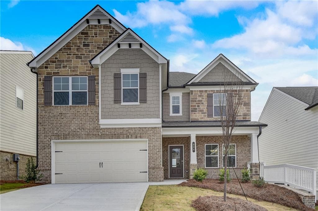 4 bedroom, 3 bathroom, 2,800 sq ft single family residence sold at 604 Somerset Court, Loganville, GA 30052