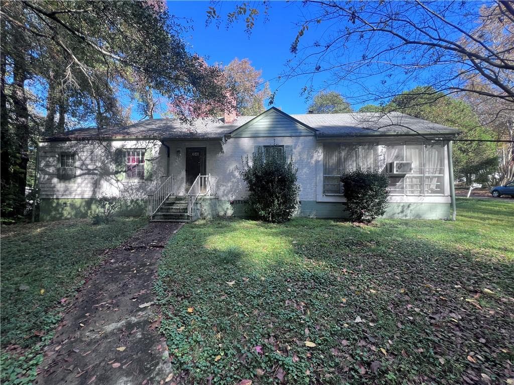 3 bedroom, 2 bathroom, 1,790 sq ft single family residence sold at 3046 Gordon Circle, Atlanta, GA 30354