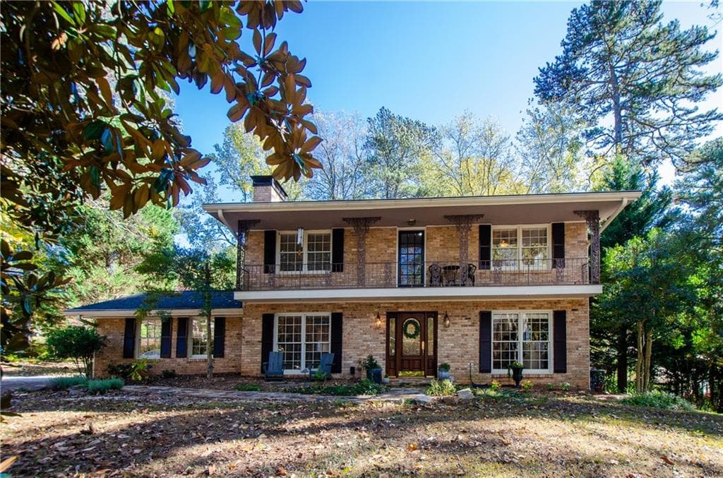 4 bedroom, 4 bathroom, 2,204 sq ft single family residence sold at 2537 Foster Ridge Court, Atlanta, GA 30345