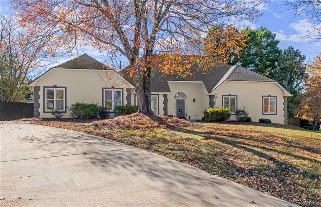 190 GLENCLAIRN Court, Roswell, GA 30076 — most recent listing photo