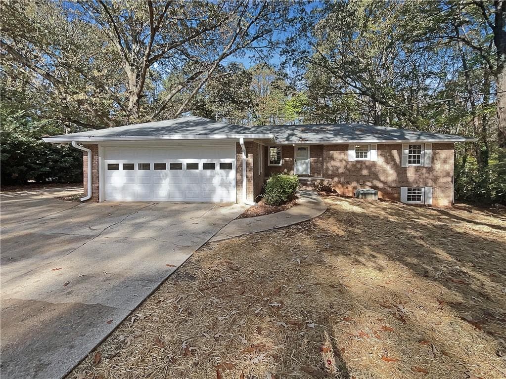 4359 Parkview Drive, Lithia Springs, GA 30122 — most recent listing photo