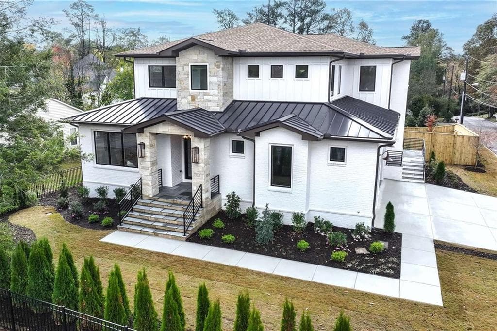 5 bedroom, 6 bathroom single family residence sold at 1413 Windsor Parkway, Brookhaven, GA 30319