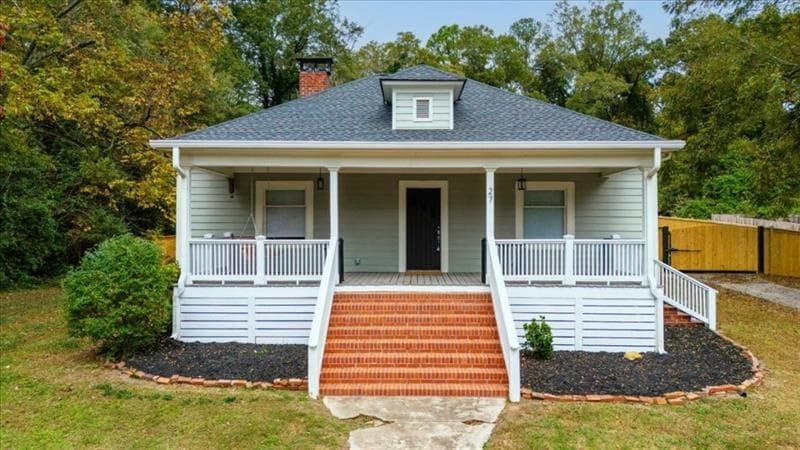 3 bedroom, 2 bathroom single family residence sold at 27 Saint Francis Place, Cartersville, GA 30120