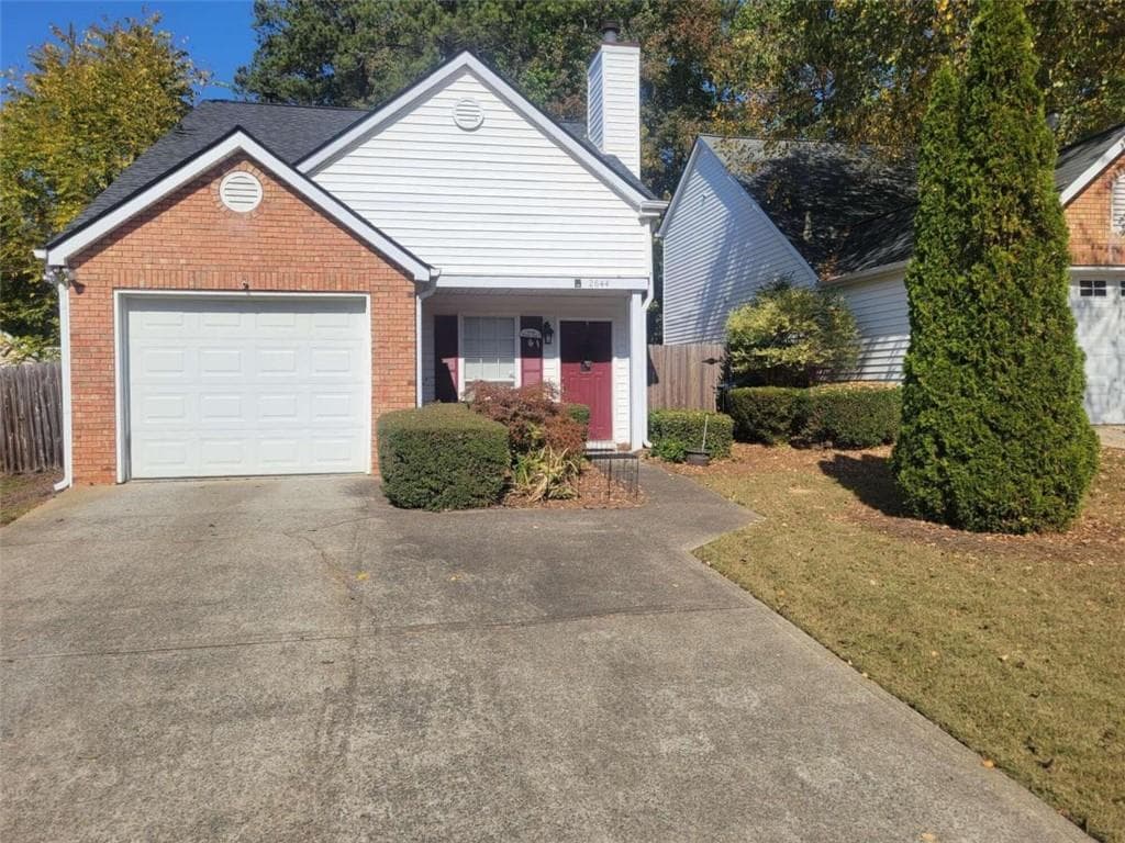2 bedroom, 2 bathroom, 1,104 sq ft single family residence sold at 2644 Laurel Lane, Kennesaw, GA 30152