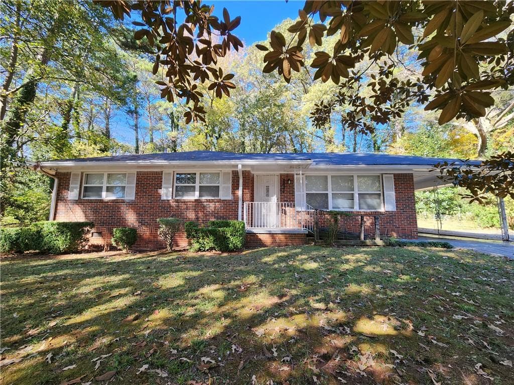 3 bedroom, 2 bathroom single family residence sold at 2671 Altaview Drive, Atlanta, GA 30354
